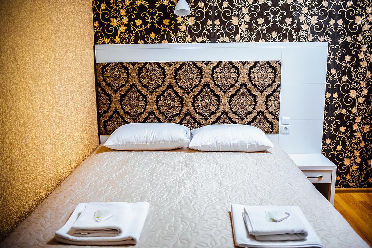 Guest House Kherson Bagian luar foto